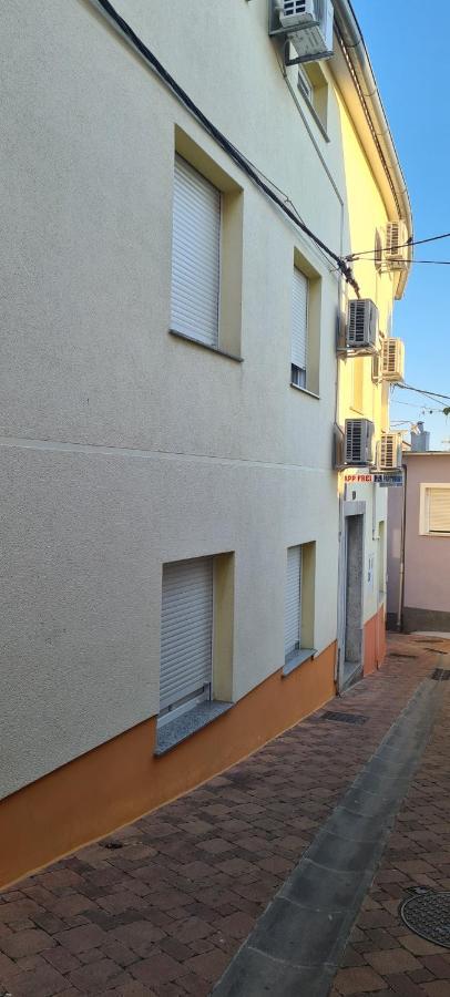 Apartmani Luka Crikvenica Εξωτερικό φωτογραφία